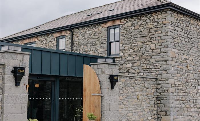 Nestled in a beautiful location, our inviting space paired with warm hospitality creates a dining experience that feels both special and relaxed.